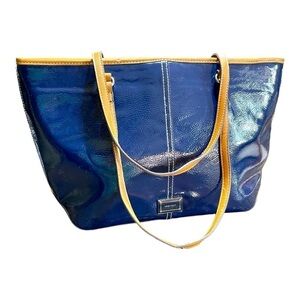 NINE WEST, LARGE TOTE BAG. ROYAL BLUE WITH BRIGHT STRIPE, INTERIOR LINING.